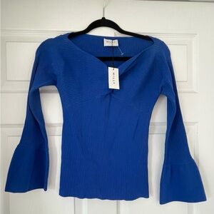 MILLY: Women’s Blue Ribbed Top